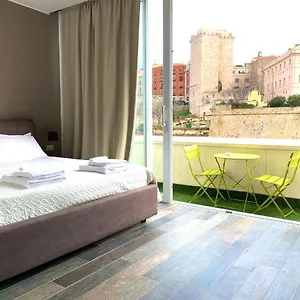 Vista - Piazza Yenne Maison d'hôtes Cagliari